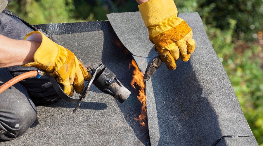 Professional flood damage restoration services in Saint Louis, OK